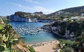 Ponza Holiday Homes - Cala Feola